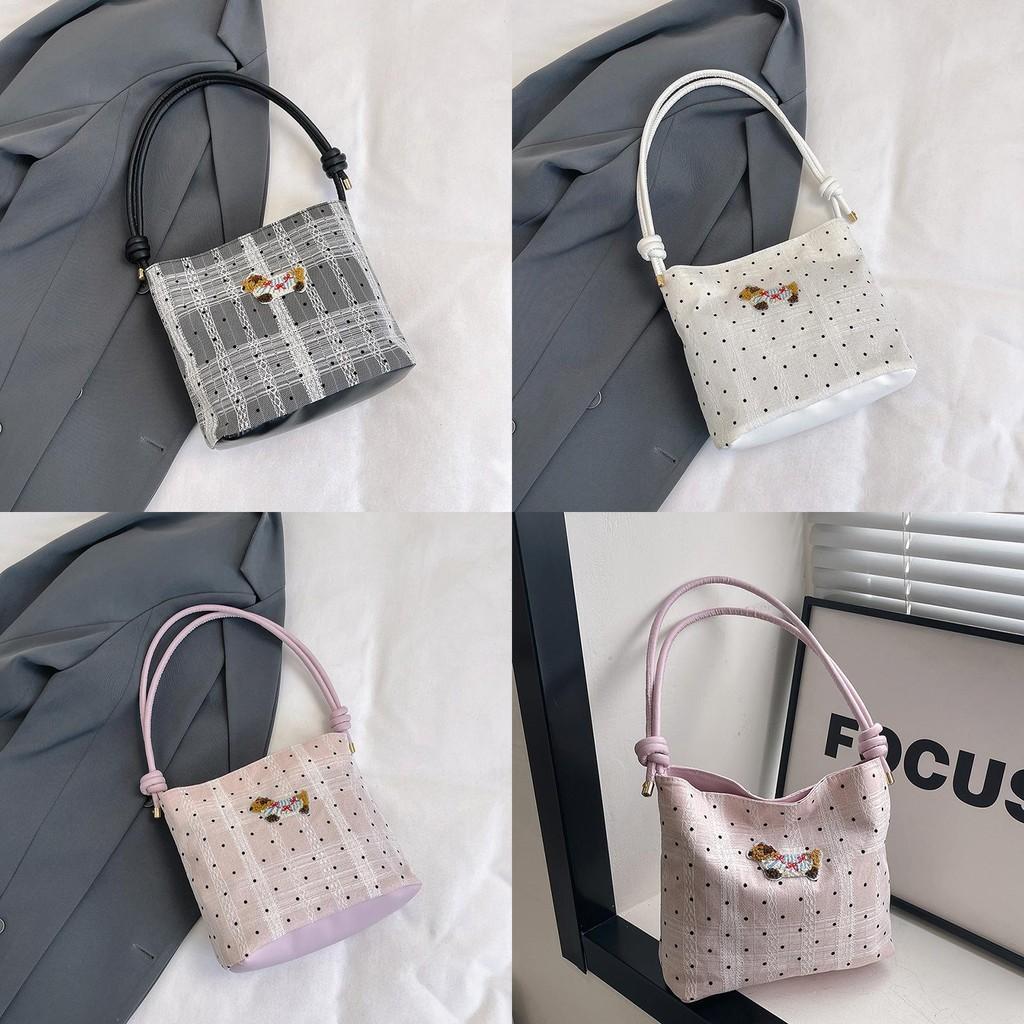 Stylish Large Capacity Bucket Bag Featuring Chic Bow Design For Trendy Fashion Lovers