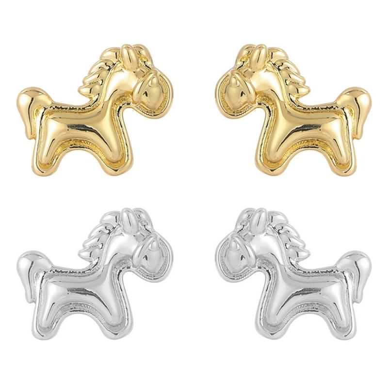 Horse Designs Studs Earrings In Sturdy Alloy Metal for Fashionable Women Jewelry Accessory