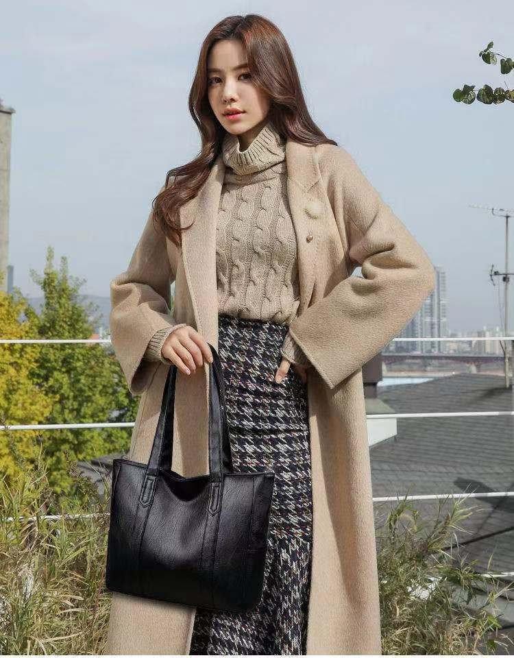 2024 Autumn Women's Large Versatile Korean Style Tote & Shoulder Bag