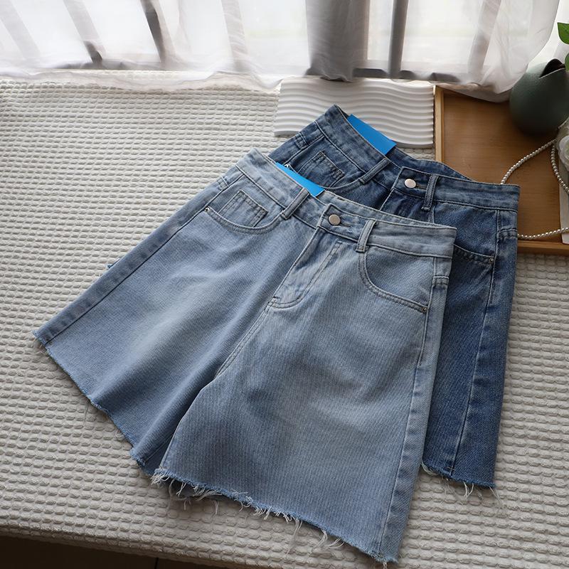 2025 Léto Korejský styl Vysoký pas Surový okraj Široké nohavice A-linie Šortky