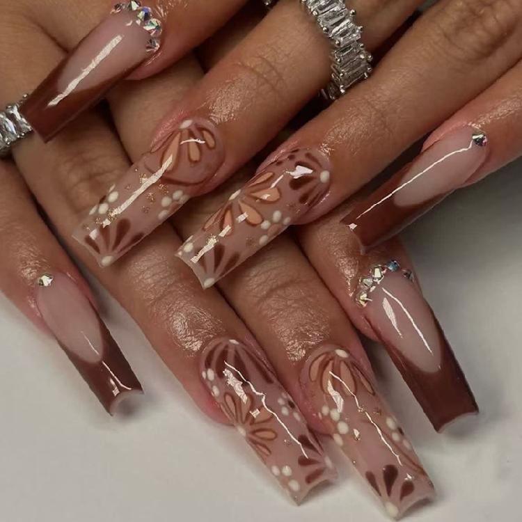 

24 ШТ. Осінні Бордові Накладні Нігті Блискучі Металеві Французький Дизайн Кристалічні Акценти Довгі Труна Накладні Нігті Миттєво Для Носіння 1