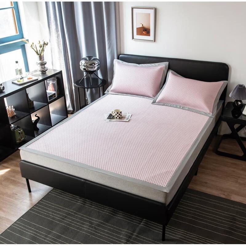 

JINGRUIXIANG Cool-Touch Ice Silk Bed Mat 3-Piece Set