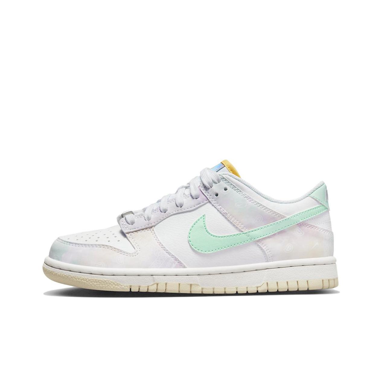 

Nike Dunk Low Pastel Paisley (GS)