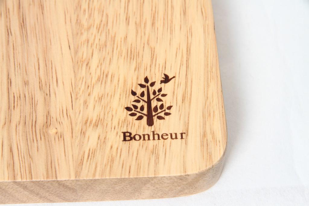 Fuji Boeki Cutting Board Chopping Board Length 20 X Width X Thickness Cm Natural Wood Handle Included Bonheur 94380 29.5 1.8