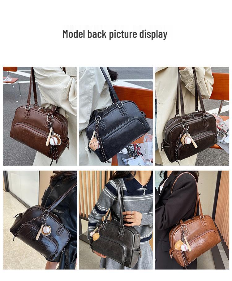 Women's Retro Y2K Underarm Bowling Bag: Large Capacity, Simple, Versatile Shoulder Handbag for Casual Commute.