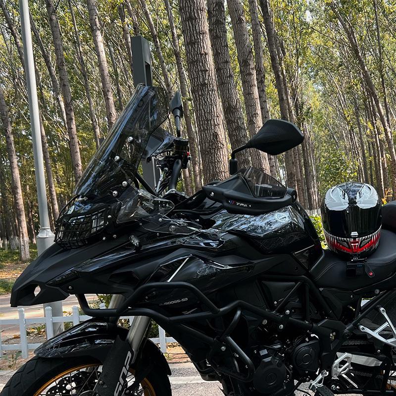 Benelli Jinpeng TRK502/502X Raised Windshield Accessory