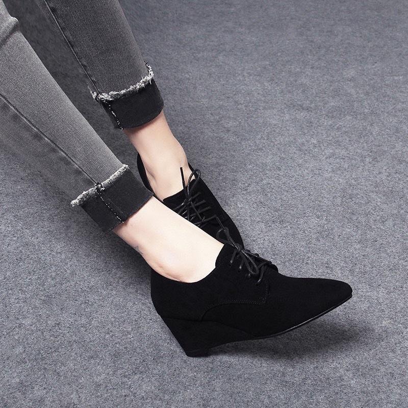 Pointed wedge heel women's shoes new black sheepskin lace-up single shoes simple personality comfortable high heels
