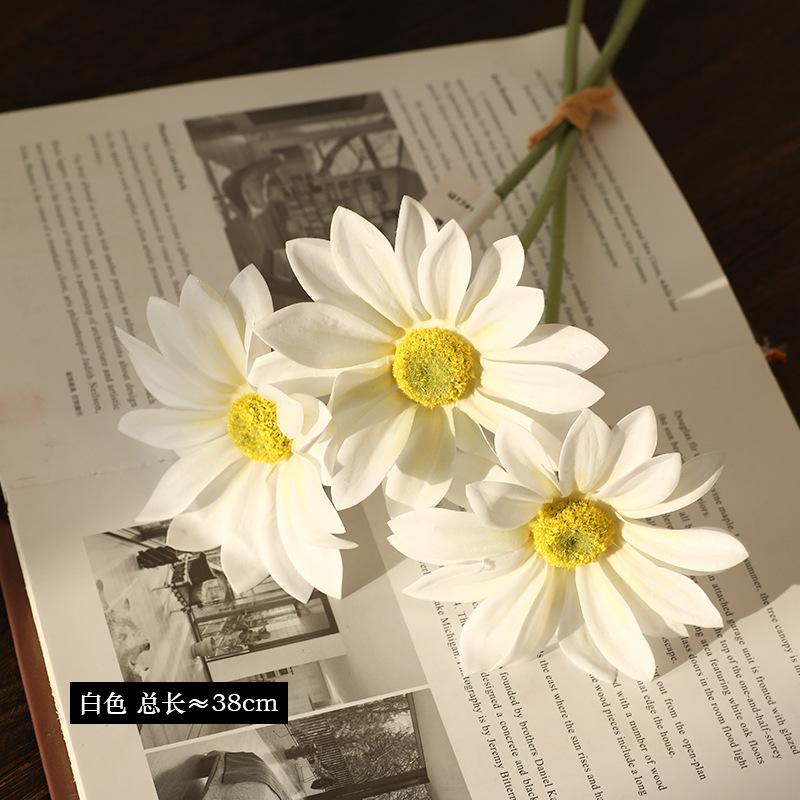 3pcs/Set Real Touch Artificial Daisy Flower Fake Chamomile Bouquet Indoor Room Home Vase Decor Fake Flowers Garden Wedding Decor