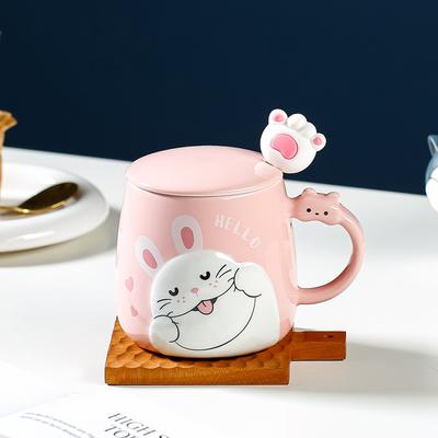 Roztomilá kočka s víčkem a lžičkou Keramický šálek Kreslená dívka Hrnek odolný vůči vysoké teplotě Vysoký vzhled Velkokapacitní šálek na vodu