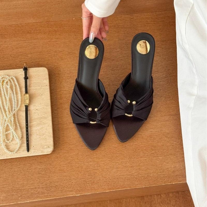 Pointed-toe Shoes Metal-buttoned Stilettos Women's Summer Sandals