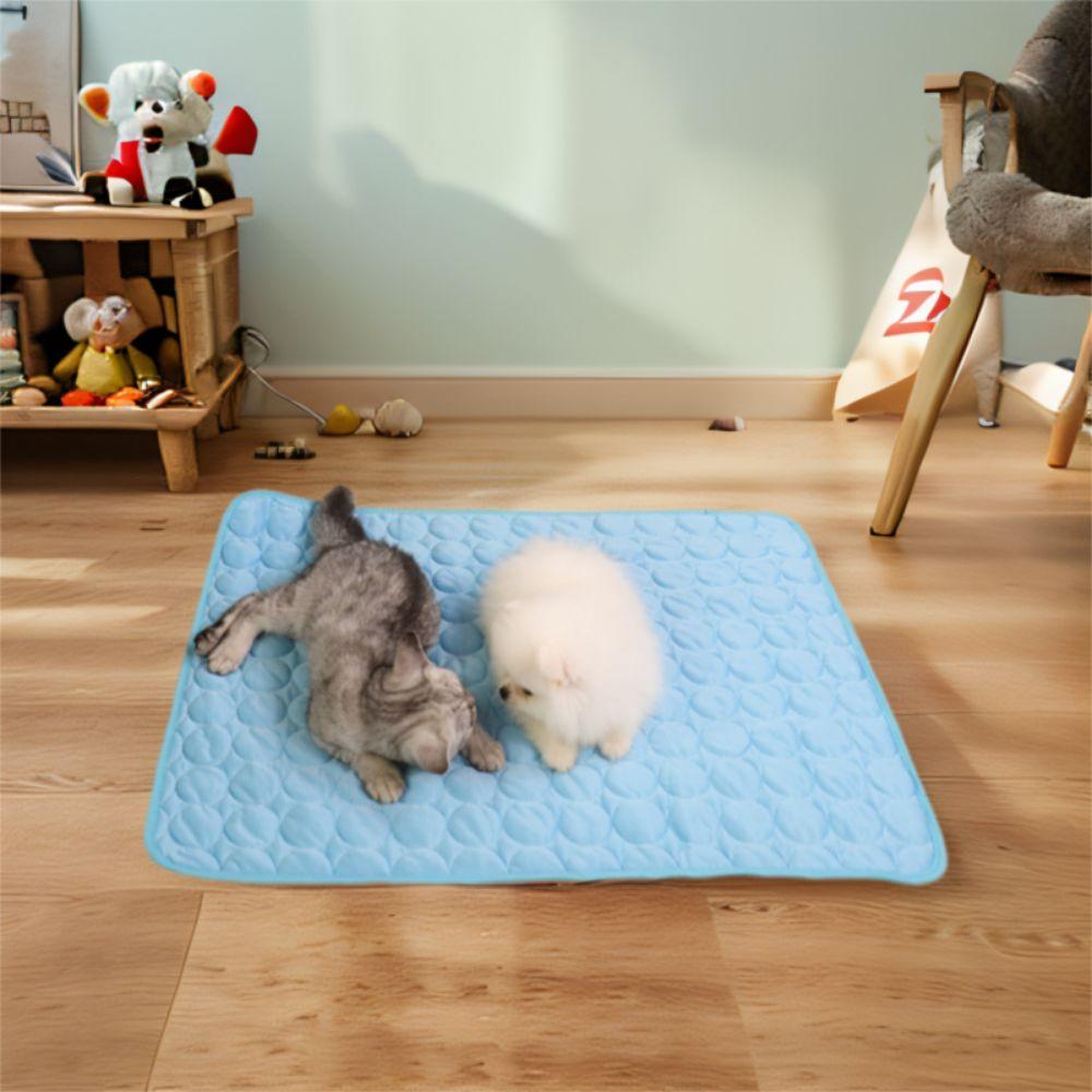 Breathable Pet Ice Pad Bite Resistant Dog Cooling Mat Dog Cooling Ice Pad for Dogs Cats