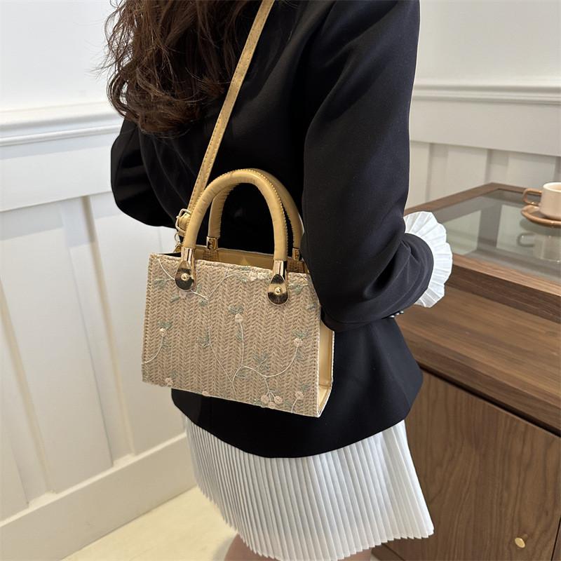 Trendy Street Style Womens Handcrafted Small Square Bag Soft Textured Woven Handbag