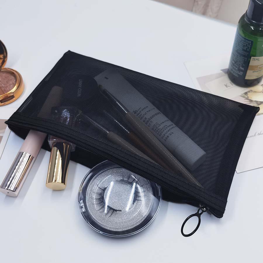 Korean Style Large Capacity Heart Mesh Makeup Brush Bag - Lightweight and Trendy