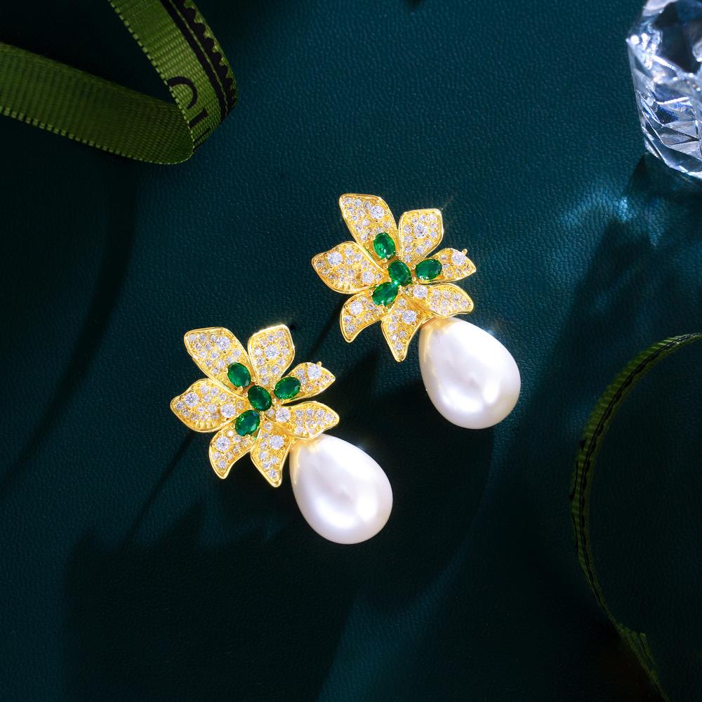 French Light Luxury Sweet Inlaid Zircon Flower Pearl Earrings High-End Temperament Celebrity Style Ear Jewelry