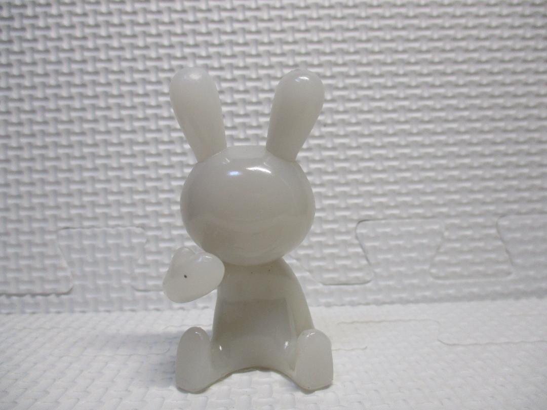 

[USED] Rare BLACK RABBiT Glow-in-the-Dark Sitting Figure