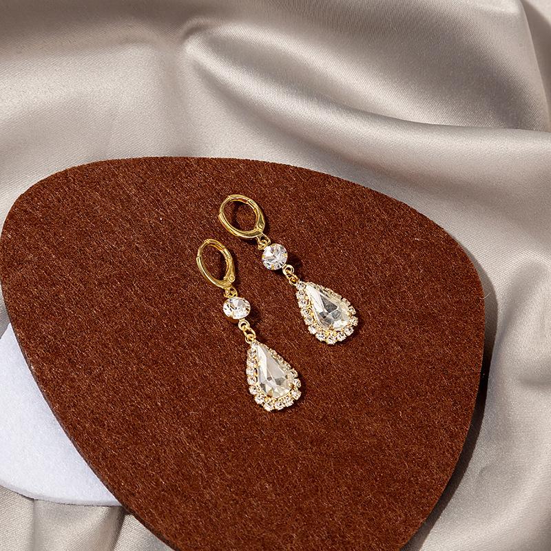2023 Trendy Water Drop Earrings: High-End, Versatile, Socialite Studs, Super Fairy Accessories