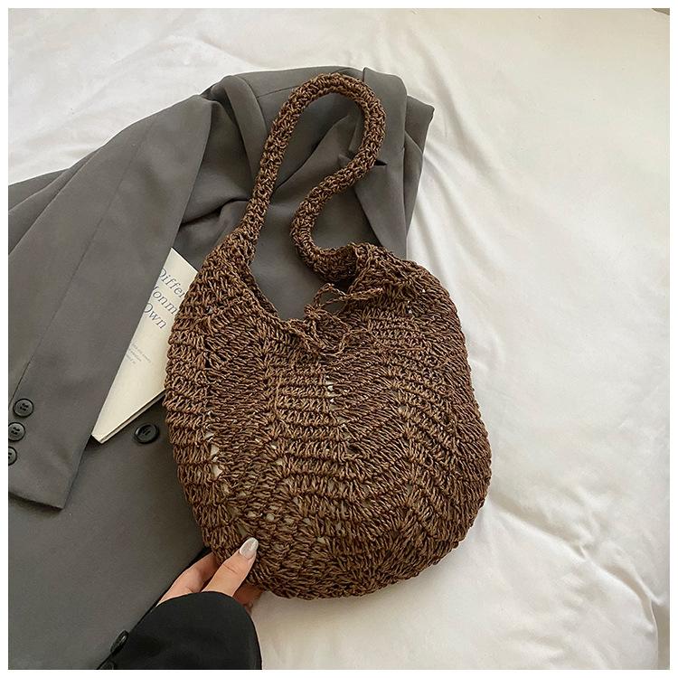 

Korean version 2025 new woven bag ins style literary wool bag shoulder bag seaside vacation hollow beach bag
