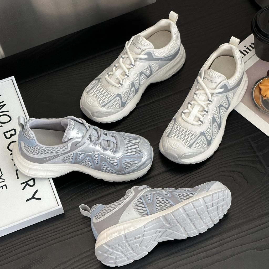 2025 popular thick-soled heightening little white shoes women's summer hollow breathable fashion versatile sports and leisure board shoes with skirts