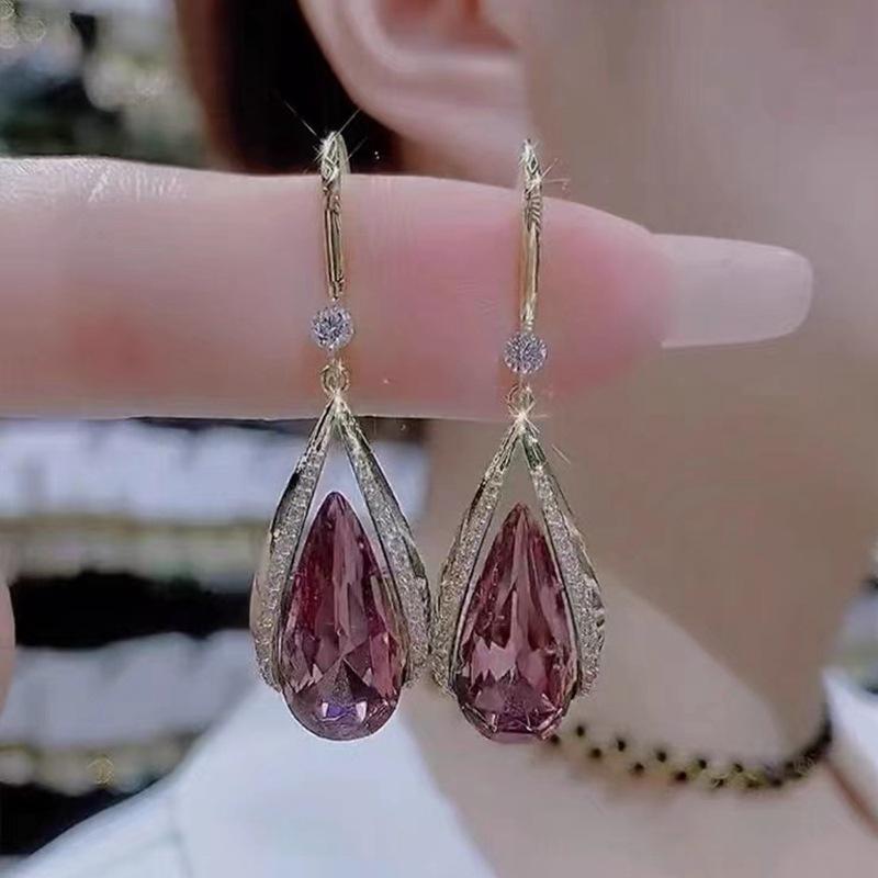 Fashion Geometric Bow Flower Pearl Earrings Women'S Premium Versatile Small Fragrant Wind Earrings