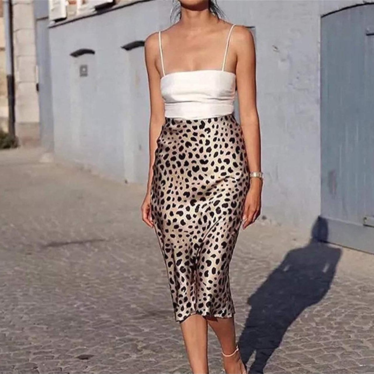 

Spring 2023 European & American Street Style Women s Printed Polyester Bodycon Midi Skirt Medium леопард друку кольору
