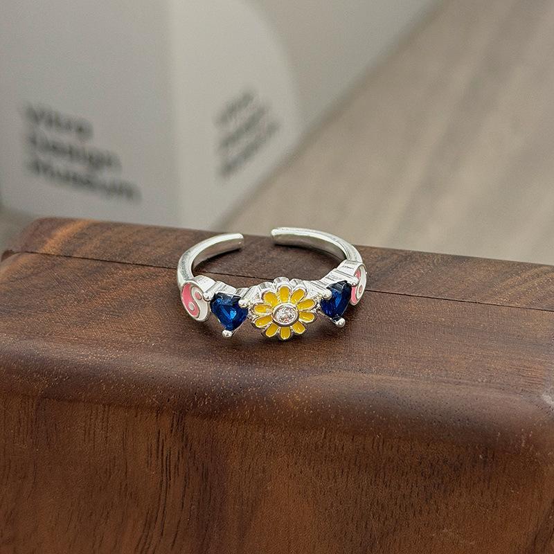 Niche High-End Sweet Sister Country Tide Style Colored Enamel Flower Retro Pattern Open Ring Stacked With Personalized Ring