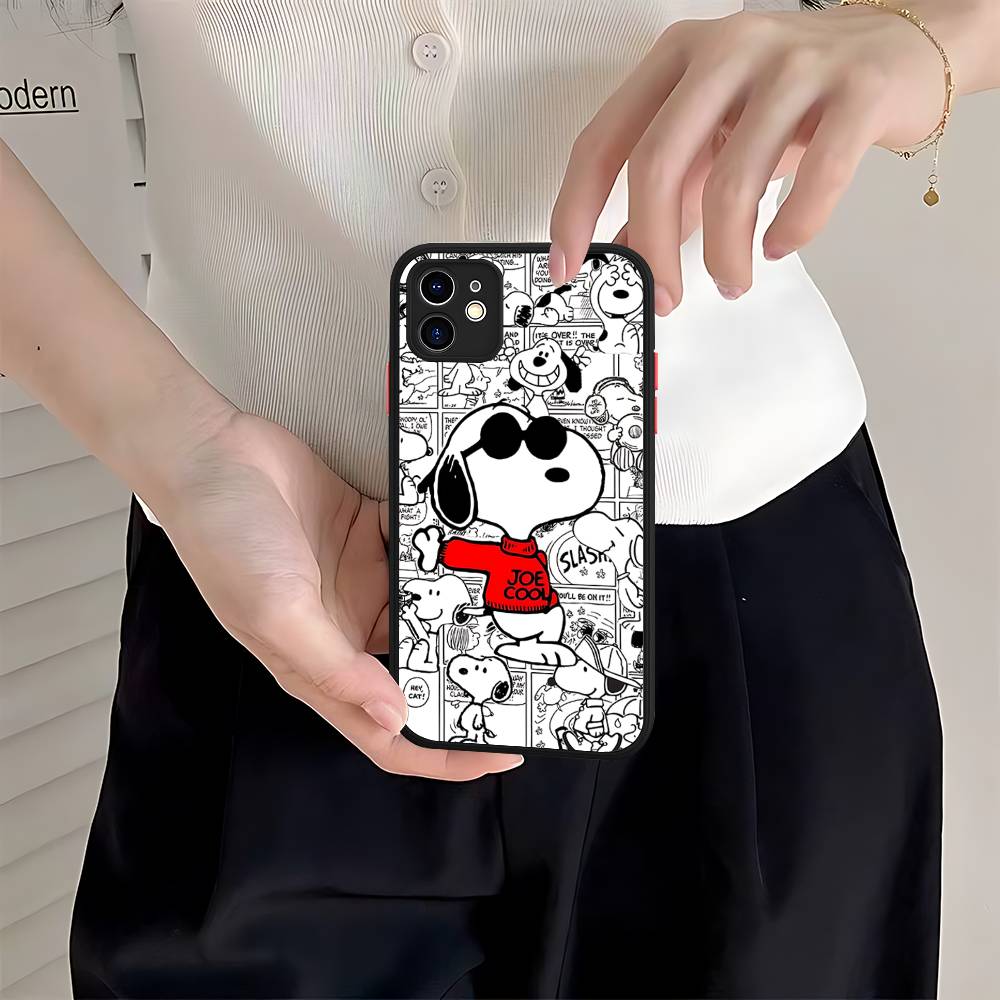 Cute Cartoon S-Snoopys For IPhone 16 15 14 13 12 11 Pro Max X XS MAX Plus Translucent Black Phone Cover