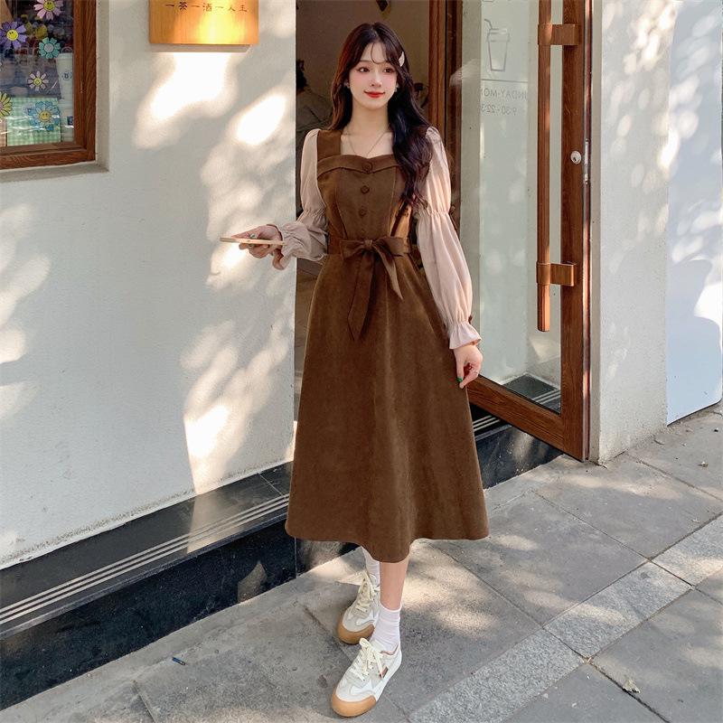 2023 Autumn/Winter Black Corduroy Dress: Slimming, Elegant, Plus-Size, Trendy