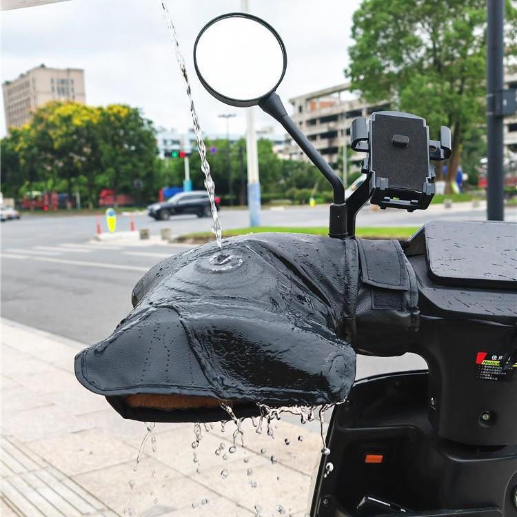 Warme, winddichte elektrische Motorrad-Lenkerhandschuhe mit Samtfutter zum Kälteschutz