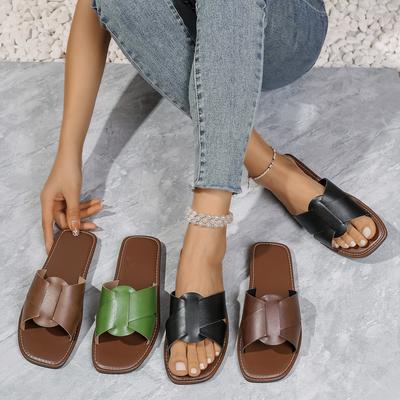 2025 Sommer flache Schuhe Damen Kreuzriemen Damen Hausschuhe Europäischer und Amerikanischer Außenhandel Übergröße Vielseitig Verschleißfest Flach Kühl Hausschuhe