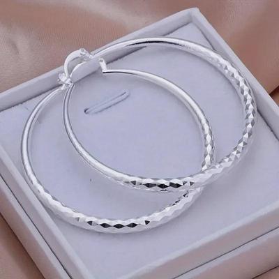 Kayi Elegant Silver-Plated Copper Hoop Earrings - Luxury Style for Women, Perfect for Daily Wear or Parties