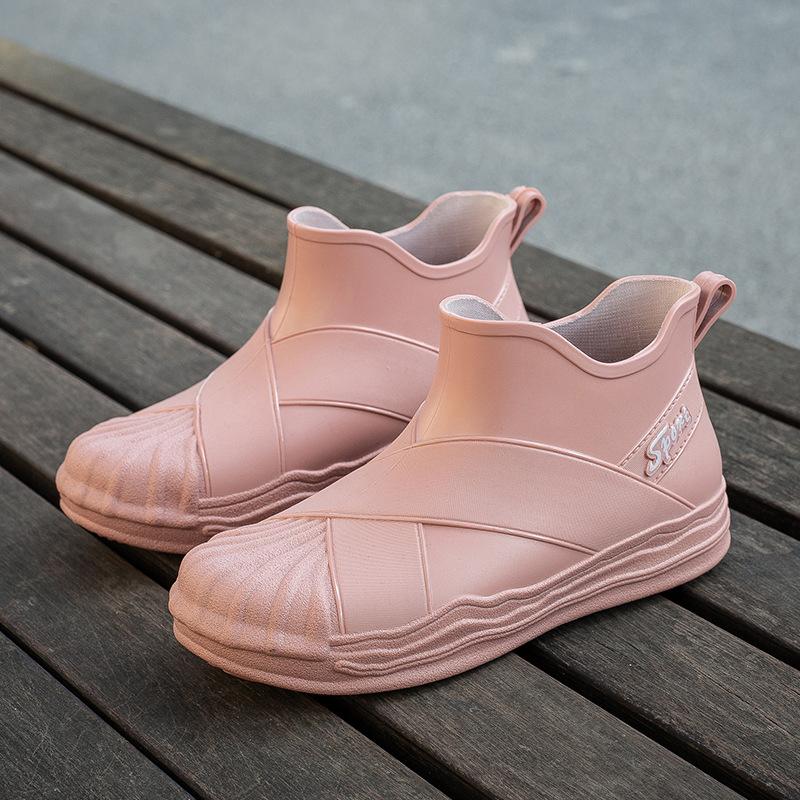 Women's New Fashion Waterproof Short Tube Adult Non-slip Rubber Shoes