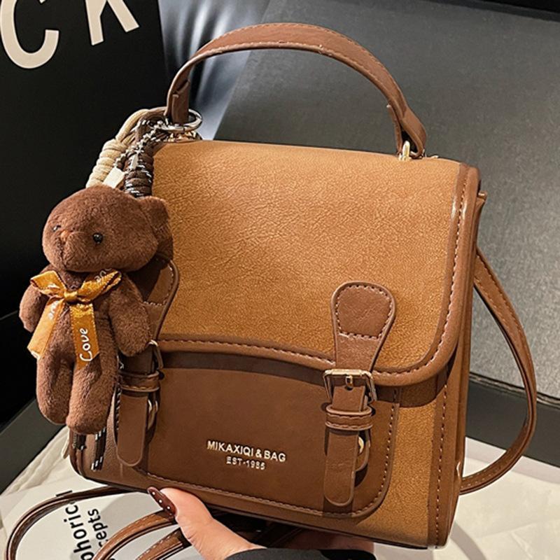 Schoolbag Korean version niche retro backpack women's 1011 spring new high-value simple casual portable small square bag women