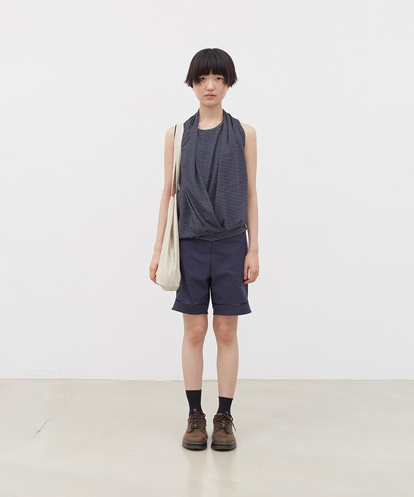 Koseumoseu Lace Half Pants (Navy)