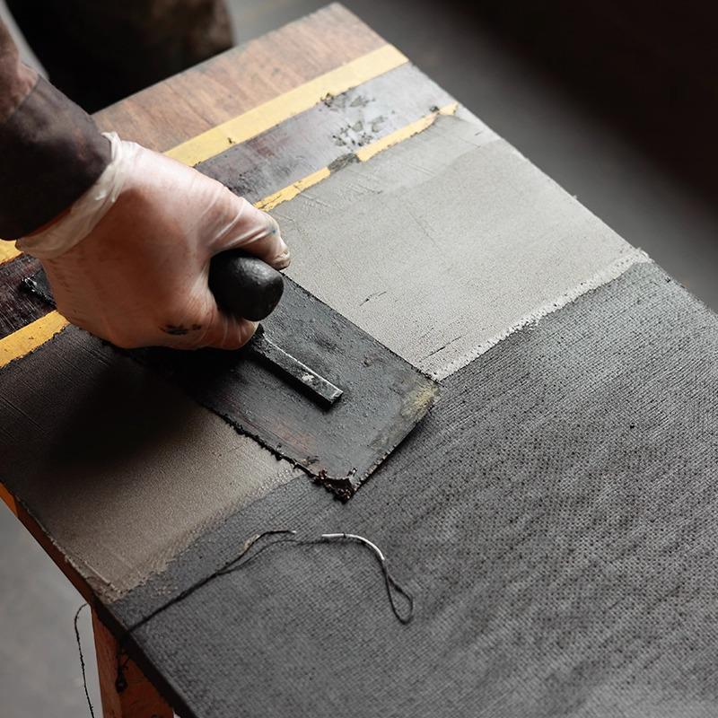 Wiodący Narodowy Zestaw Lakieru Szarego i Gipsu: Szary Lakier Gruboziarnisty, Średnioziarnisty, Drobnoziarnisty, Proszek Szpachlowy, Podkład, Popiół Zeskrobany, Specjalny Szary do Nadwozia.