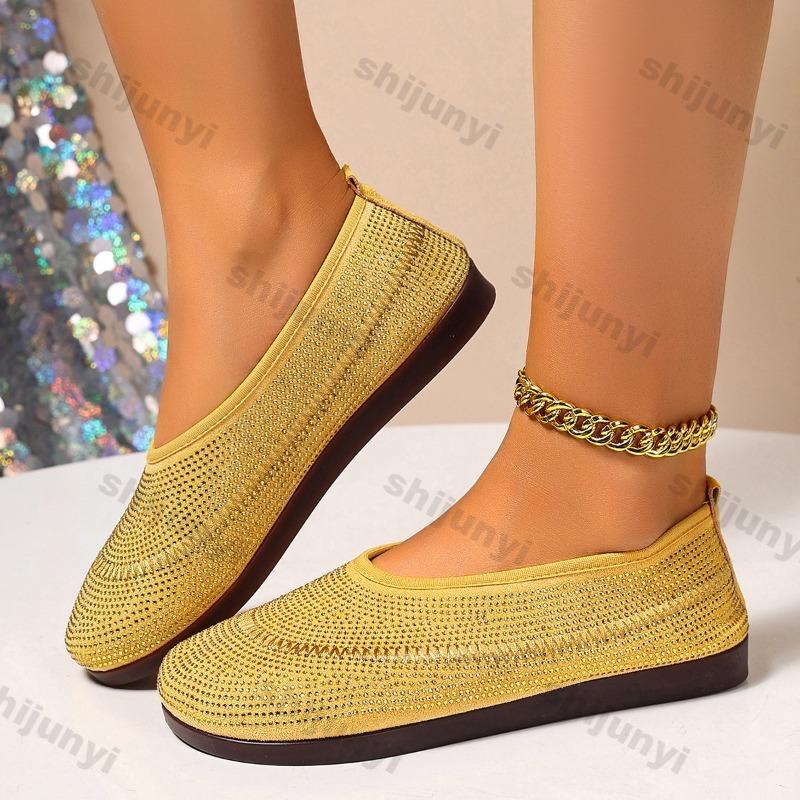 Women's Flats 2025 Summer New Round Toe Vintage Comfortable Slip On Casual Shoes Mesh Breathable Lightweight Sandals
