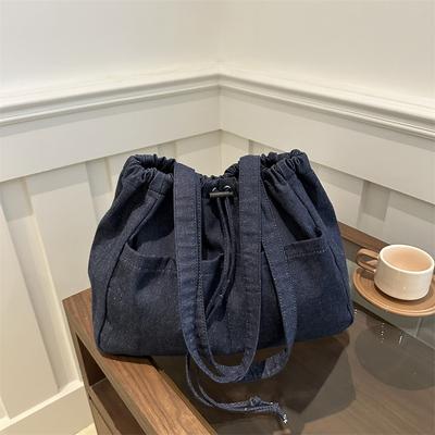 Casual Big Bag for Women New Fashionable and Fashionable Shoulder Bag Large Capacity Tote Bag for Class Commuting Canvas Bag