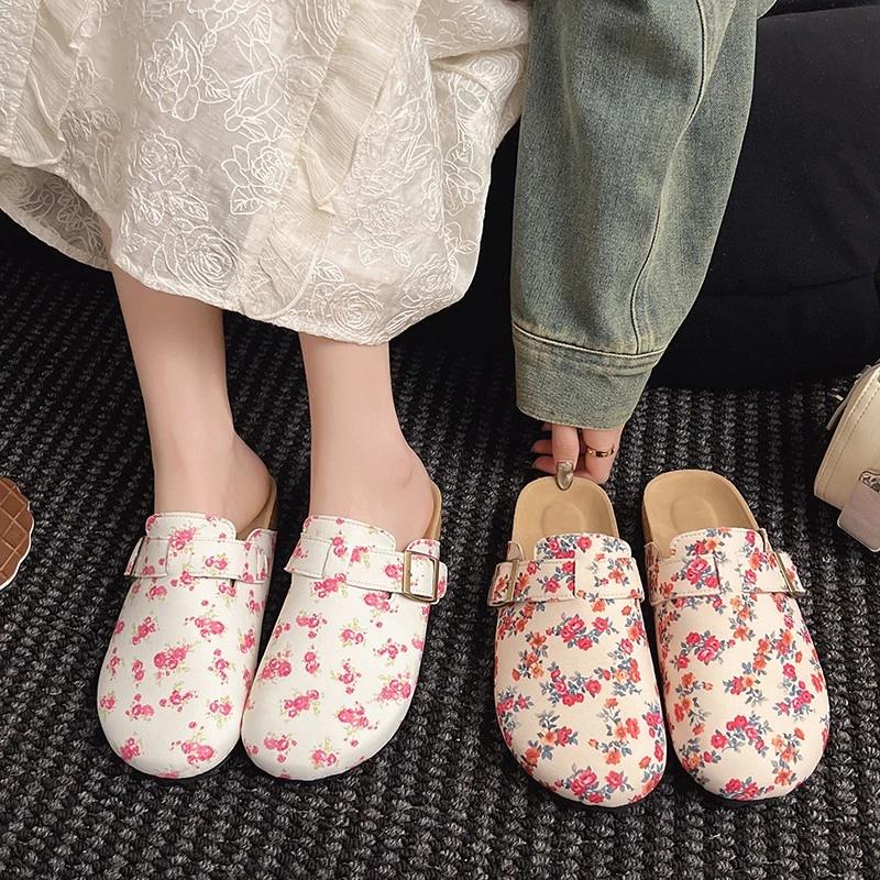 Women's Printed Slippers Medical Clogs Non-slip Doctors Nurses Ultralight Surgical Shoes Comfortable Flower Baotou Flat Sandals