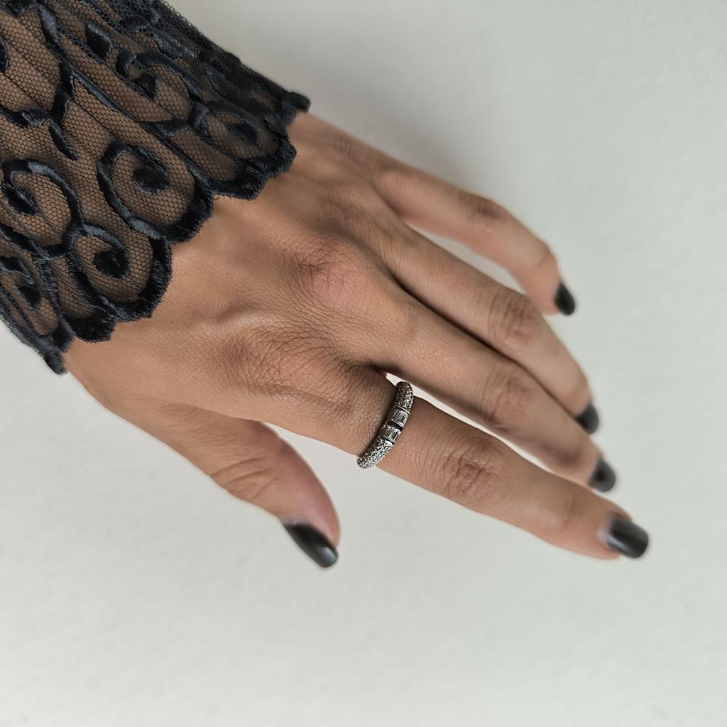 Silver Ring with Cubic Zirconia, Product Weight 2.57 G (2186595)