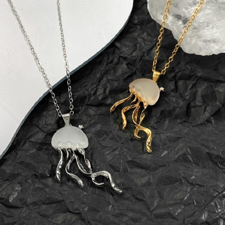 Light Luxury Clavicular Chain Fashion Neckwear Adjustable Elegant Neckchain Gift