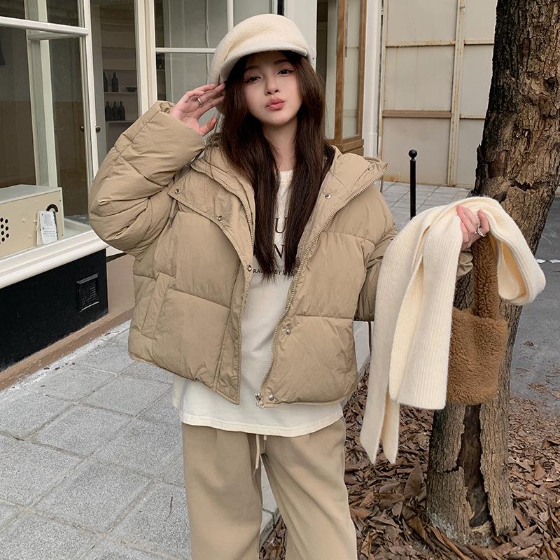 Down and padded jacket for the winter of 2025 new women's short Korean version of loose hooded thickened padded jacket