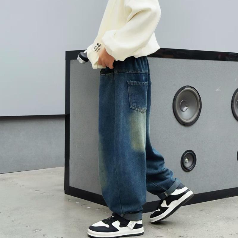 2025 New Boys' Fleece-Lined Straight-Leg Jeans - Warm, Loose, Casual Pants for Medium and Large Children