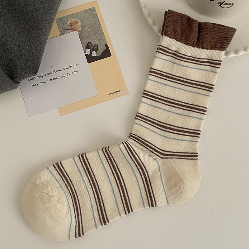

Korean-Style Coffee Color Bear Embroidered Mid-Calf Women s Cotton Socks - Spring 2026 Cute Striped Design One Size (35-40)