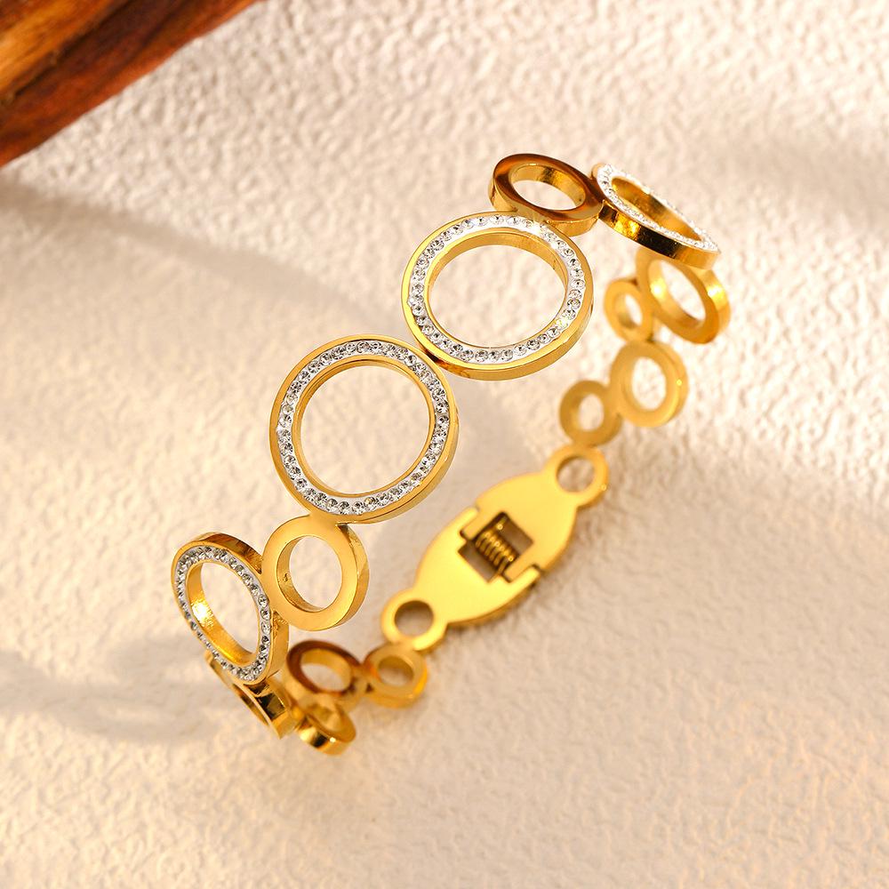 Luxury Titanium Steel Wave Butterfly Bracelet with Diamonds for Women – 18K Plating