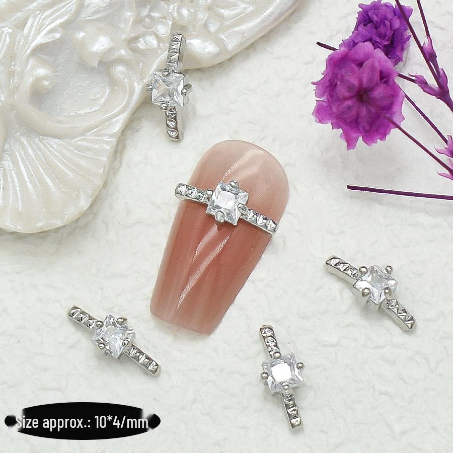 Zircon Claw Mini Irregular Crystal Nail Art Accessories - Super Shiny Horse Eye Design