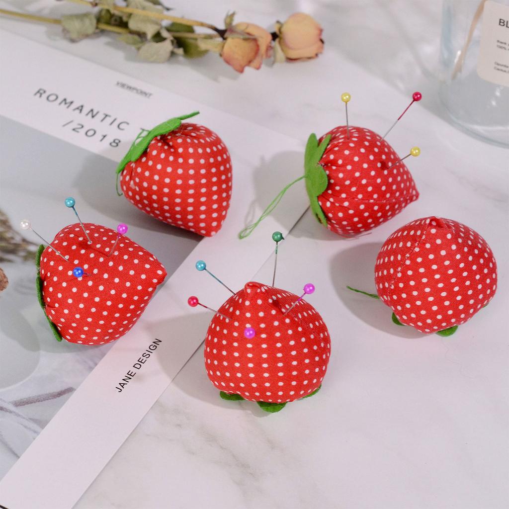 Needle Pin Cushion Stitch Sewing Pin Storage Holder Cushion Sewing Tools Cute Sewing Pin Cushion with Strawberry Shaped