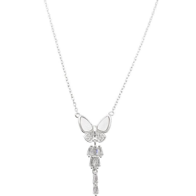 Natural Shell Butterfly Necklace with Exquisite Temperament, Retro Simple Light Luxury Niche Collarbone Chain