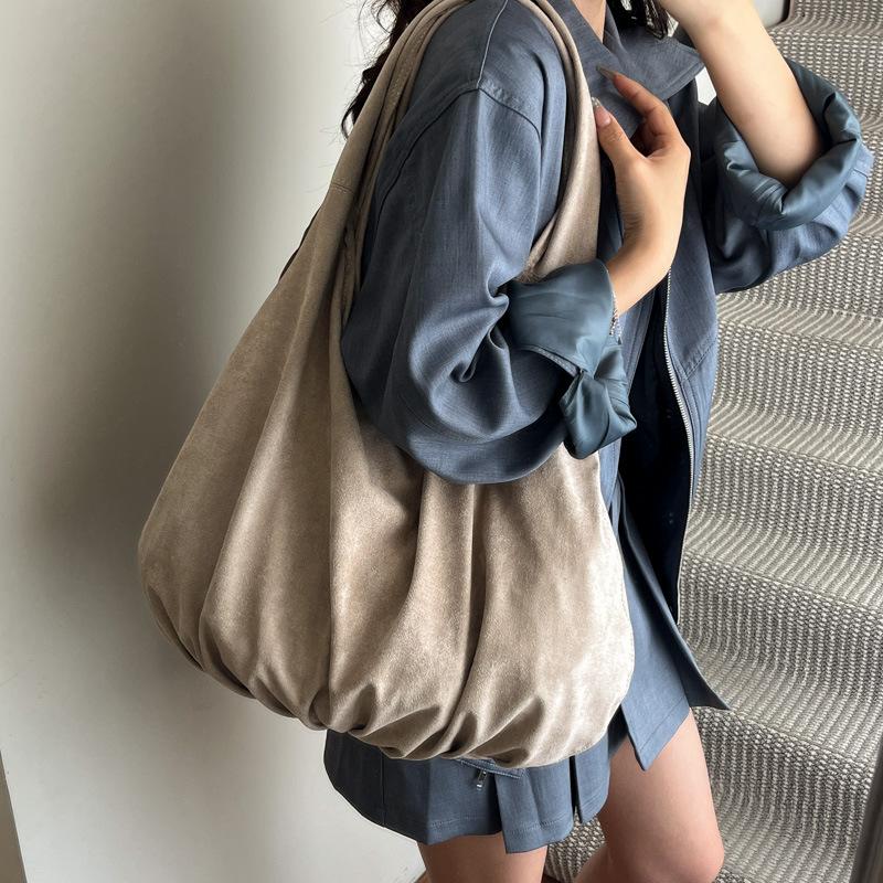 Retro Underarm Suede Shoulder Bag Women's Bag New Trendy Fashion Large Capacity Mother and Child Tote Bag