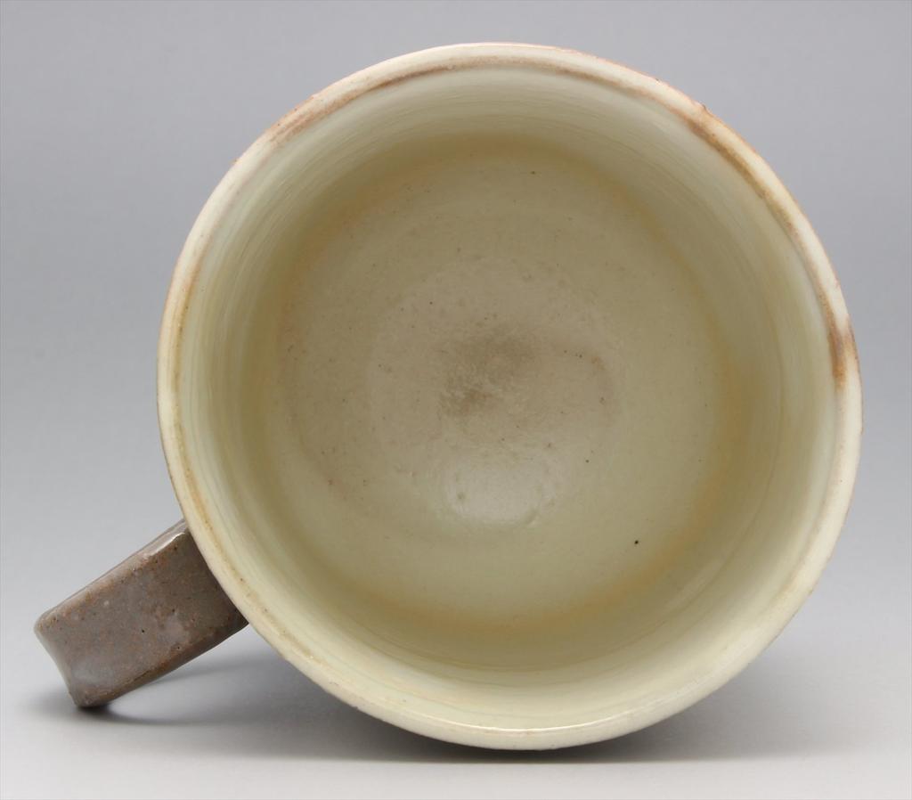 Kyo-yaki and Kiyomizu-yaki Mug by Keiji Funahara (presented In a Gift Box) with a Fan-shaped Blue Ocean Wave Pattern