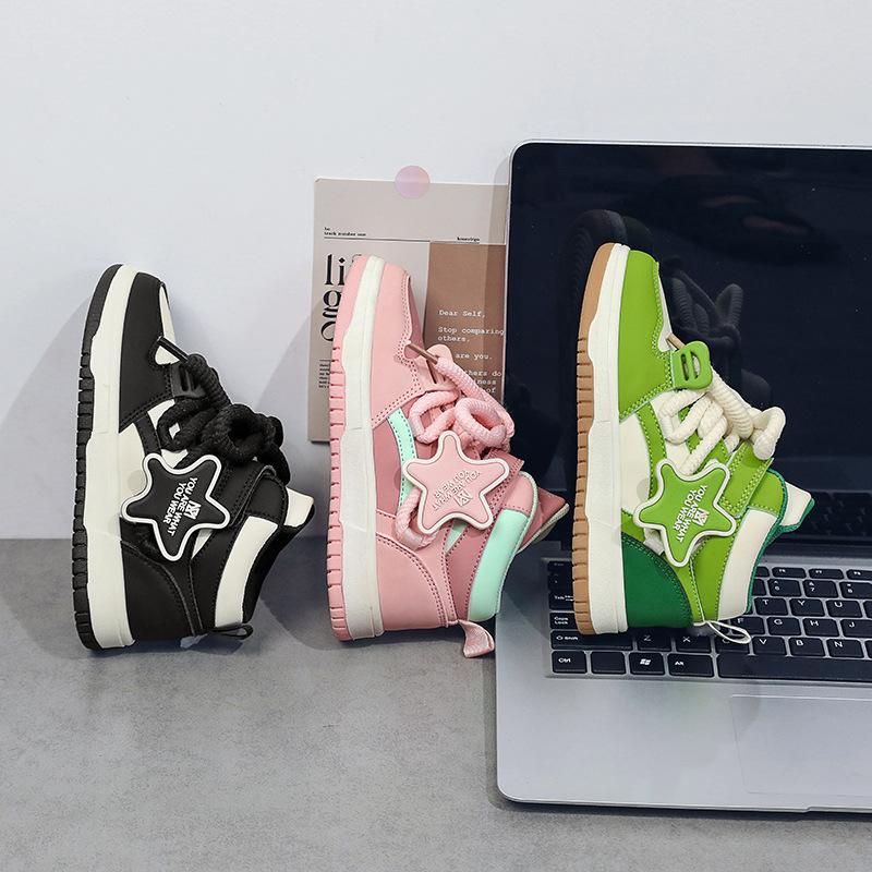 New same height-increasing muffin shoes Korean version of men's and women's autumn board shoes women's flat-soled fashion thick-soled 2025 casual wome