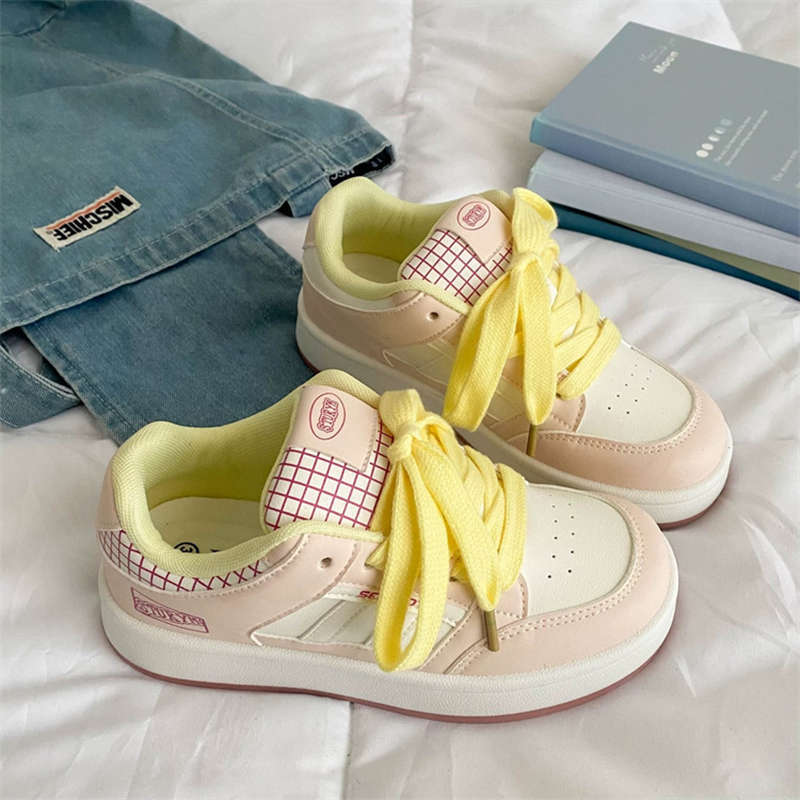 Milk blue niche casual board shoes women's ins trend versatile casual sports student little white shoes platform bread shoes